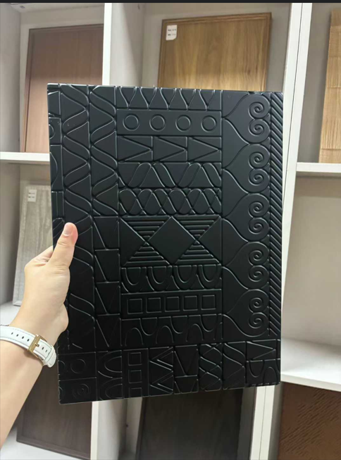 Pab pawg thib 3-tsev-tsev sib tham txog cov xim yav tom ntej tau ua tiav hauv Chengdu.